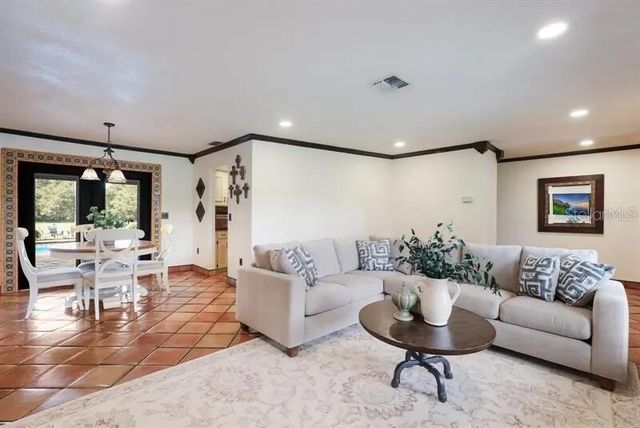 2077 RACIMO DRIVE, Sarasota, FL 34240