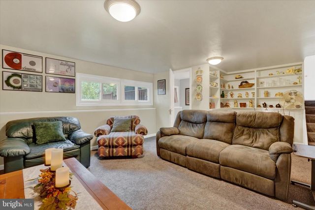 720 GUNNISON RD, York, PA 17404