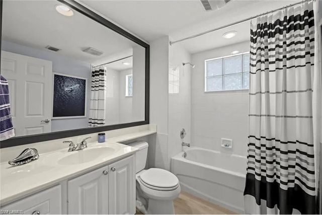 15561 Latitude DR, Bonita Springs, FL 34135