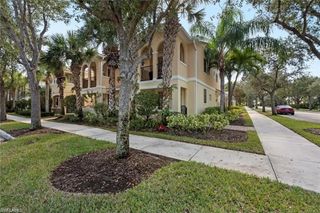 15561 Latitude DR, Bonita Springs, FL 34135