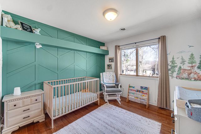 7041 Starling Drive, Schererville, IN 46375