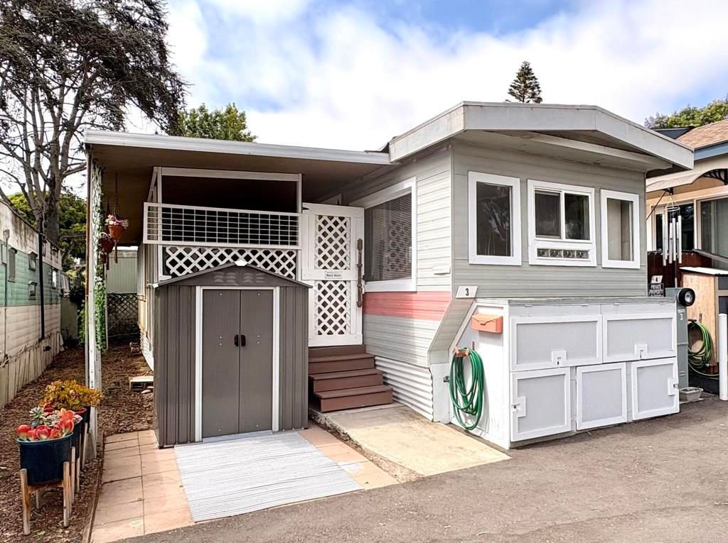 523 N Vulcan Avenue 3, Encinitas, CA 92024 — exterior