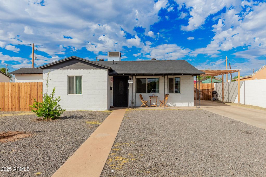 3106 W FILLMORE Street, Phoenix, AZ 85009