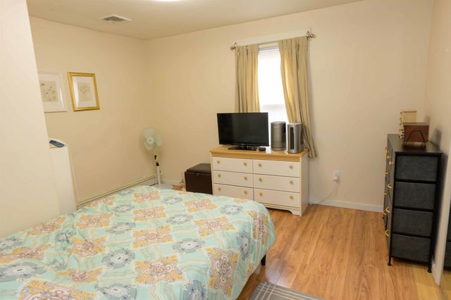 126 POST AVE, Lyndhurst, NJ 07071