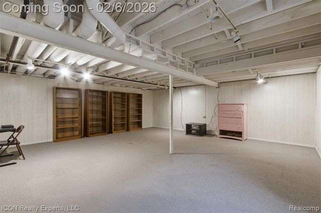 7440 Azalea Court, West Bloomfield, MI 48322