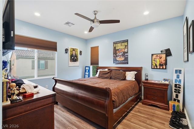 11267 Corsica Mist Avenue, Las Vegas, NV 89135