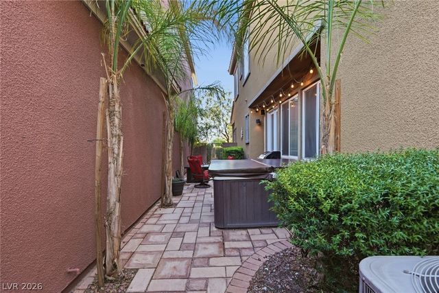 11267 Corsica Mist Avenue, Las Vegas, NV 89135