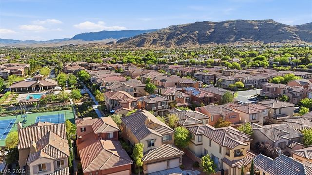 11267 Corsica Mist Avenue, Las Vegas, NV 89135