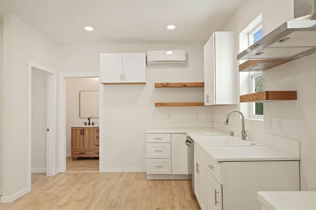 1269 B St, Walnut Grove, CA 95690