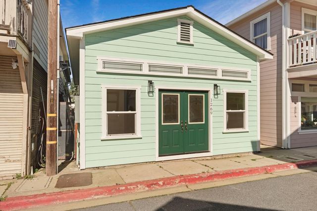 1269 B St, Walnut Grove, CA 95690