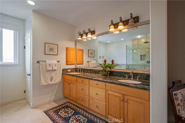 217 S Irena Avenue A, Redondo Beach, CA 90277