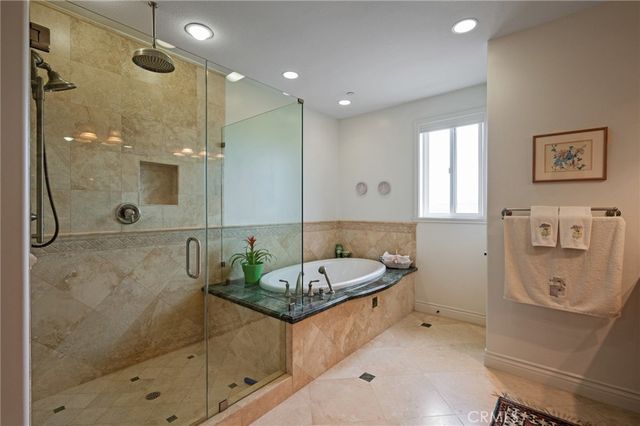 217 S Irena Avenue A, Redondo Beach, CA 90277