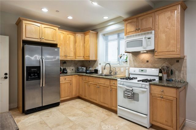 217 S Irena Avenue A, Redondo Beach, CA 90277