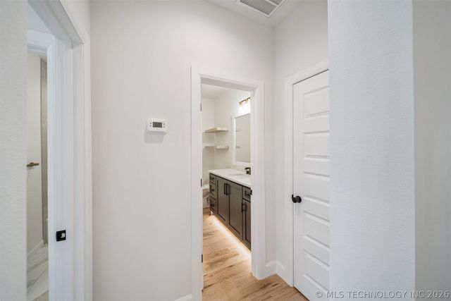 13603 S 21st Court E, Bixby, OK 74008