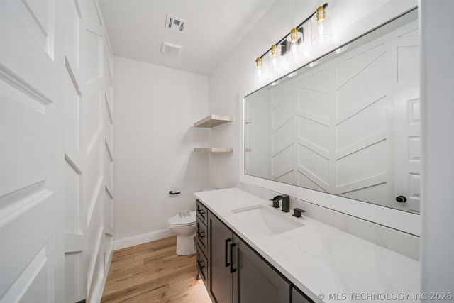 13603 S 21st Court E, Bixby, OK 74008