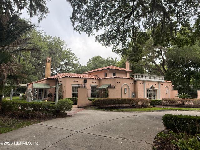 2200 ACADIE Drive, Jacksonville, FL 32217