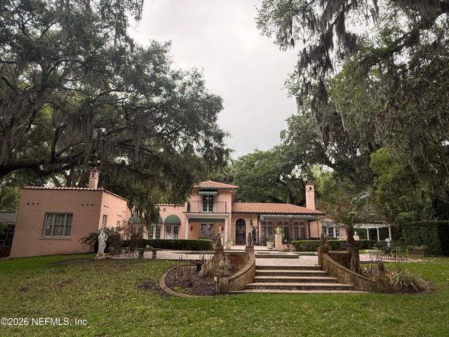 2200 ACADIE Drive, Jacksonville, FL 32217