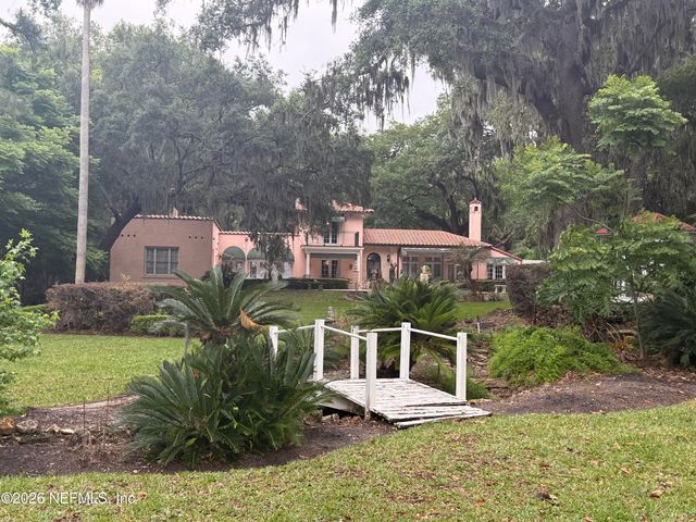 2200 ACADIE Drive, Jacksonville, FL 32217