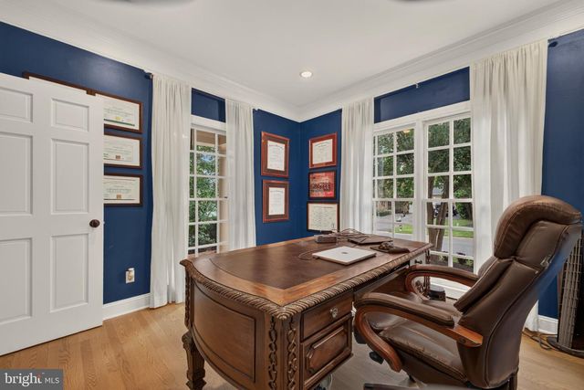 8085 CROOKED OAKS CT, Gainesville, VA 20155