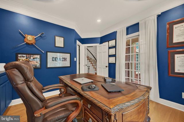8085 CROOKED OAKS CT, Gainesville, VA 20155