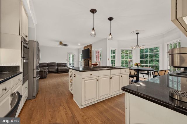 8085 CROOKED OAKS CT, Gainesville, VA 20155
