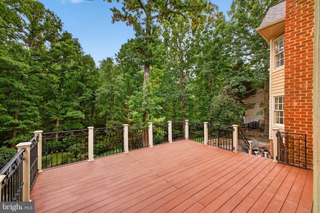 8085 CROOKED OAKS CT, Gainesville, VA 20155