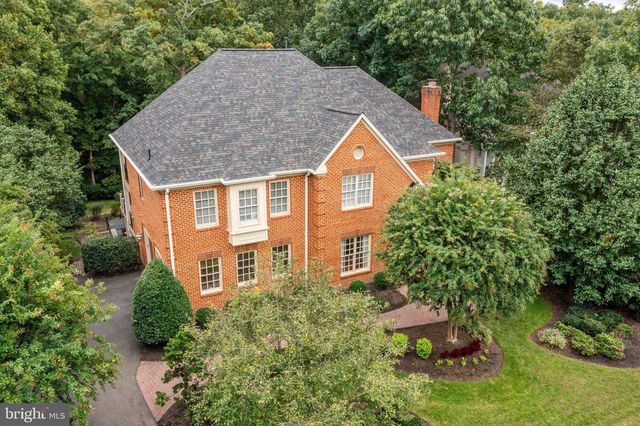 8085 CROOKED OAKS CT, Gainesville, VA 20155