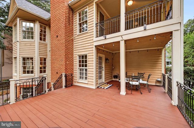 8085 CROOKED OAKS CT, Gainesville, VA 20155