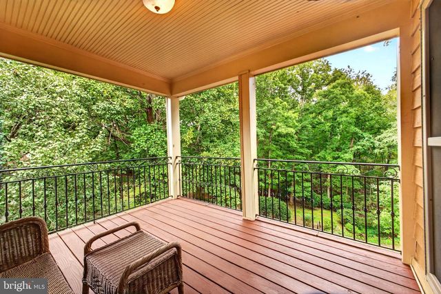 8085 CROOKED OAKS CT, Gainesville, VA 20155