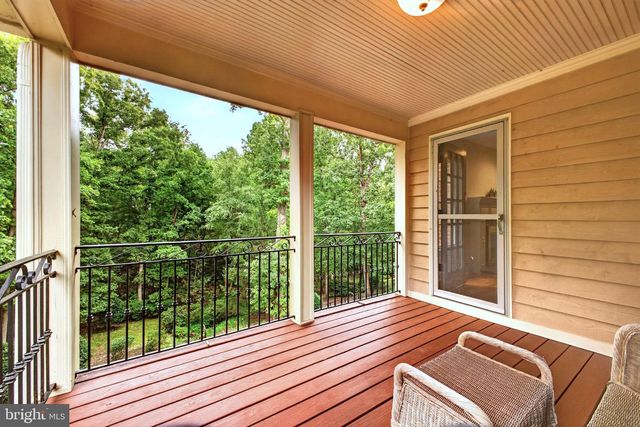 8085 CROOKED OAKS CT, Gainesville, VA 20155