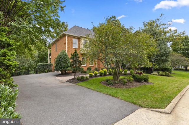 8085 CROOKED OAKS CT, Gainesville, VA 20155