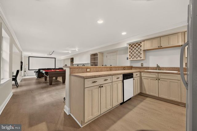 8085 CROOKED OAKS CT, Gainesville, VA 20155