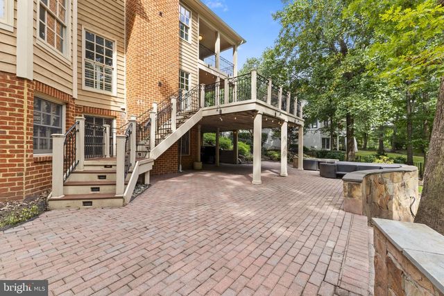 8085 CROOKED OAKS CT, Gainesville, VA 20155