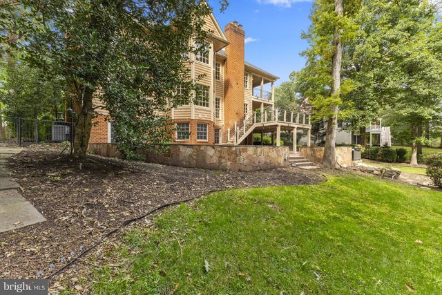 8085 CROOKED OAKS CT, Gainesville, VA 20155