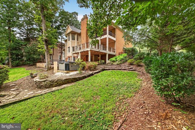 8085 CROOKED OAKS CT, Gainesville, VA 20155