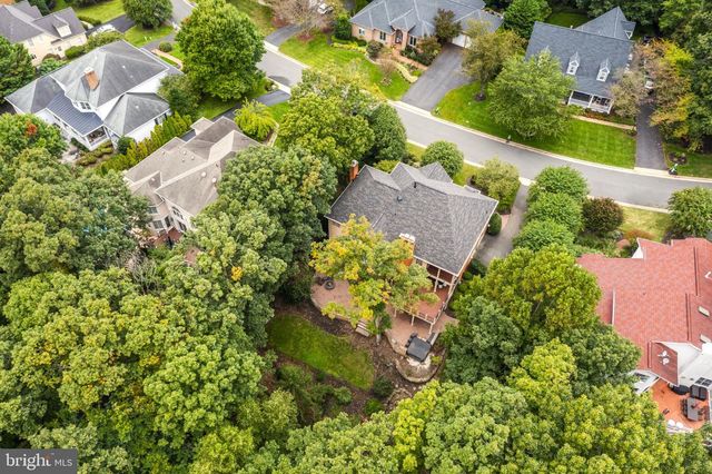 8085 CROOKED OAKS CT, Gainesville, VA 20155