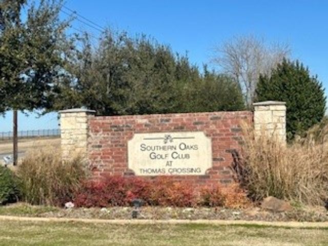 1213 Southern Oaks Court, Fort Worth, TX 76028