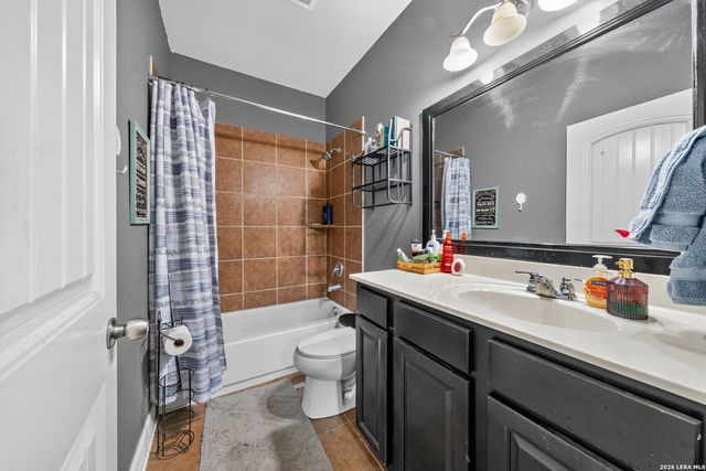 23922 Stately Oaks, San Antonio, TX 78260