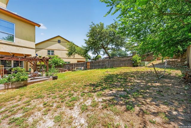 23922 Stately Oaks, San Antonio, TX 78260