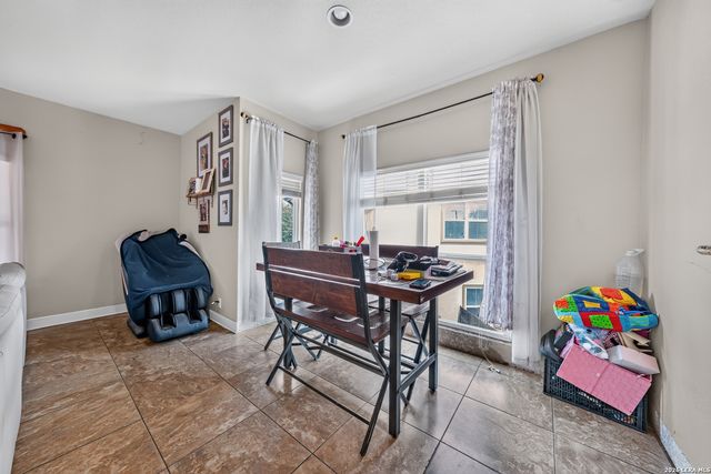 23922 Stately Oaks, San Antonio, TX 78260