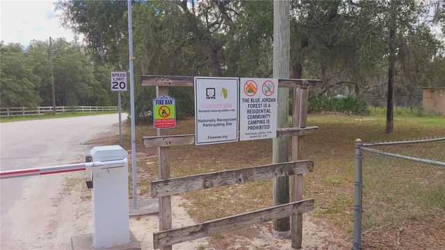 2575 BEAR RUN S, Frostproof, FL 33843