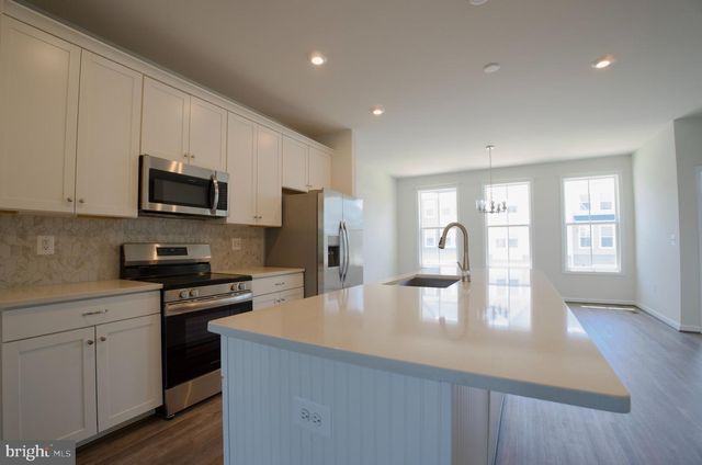 4115 BOLTON CT, Fredericksburg, VA 22408