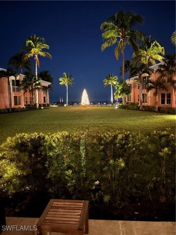 2401 Gulf Shore BLVD N 11, Naples, FL 34103