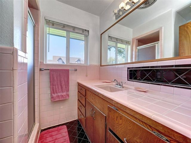 202 Sunset, Ingleside, TX 78362