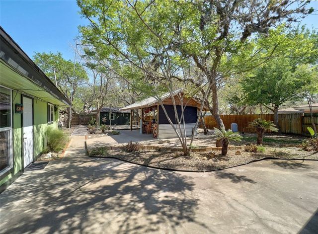 202 Sunset, Ingleside, TX 78362