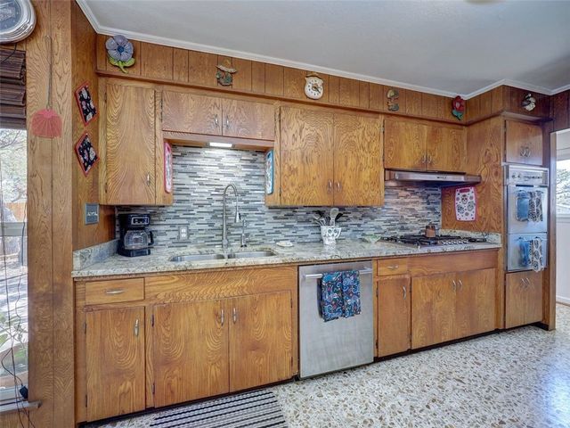 202 Sunset, Ingleside, TX 78362