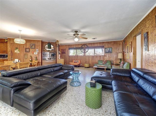 202 Sunset, Ingleside, TX 78362