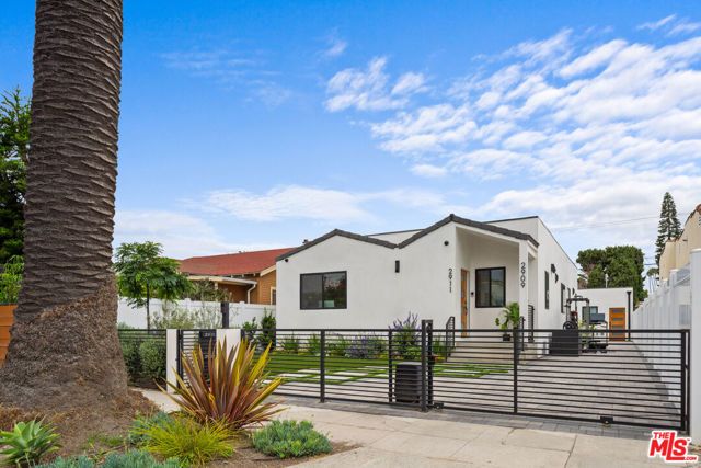 2911 S Rimpau Boulevard, Los Angeles, CA 90016