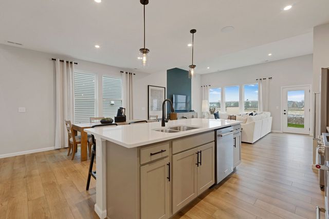 2655 Lawlor Lane, Naperville, IL 60564