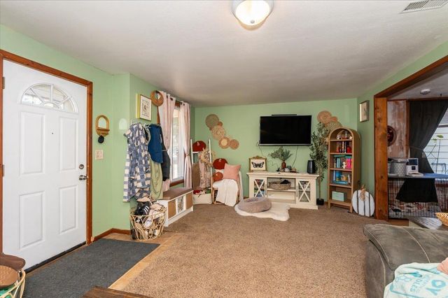 1807 Baxter Ave, Superior, WI 54880